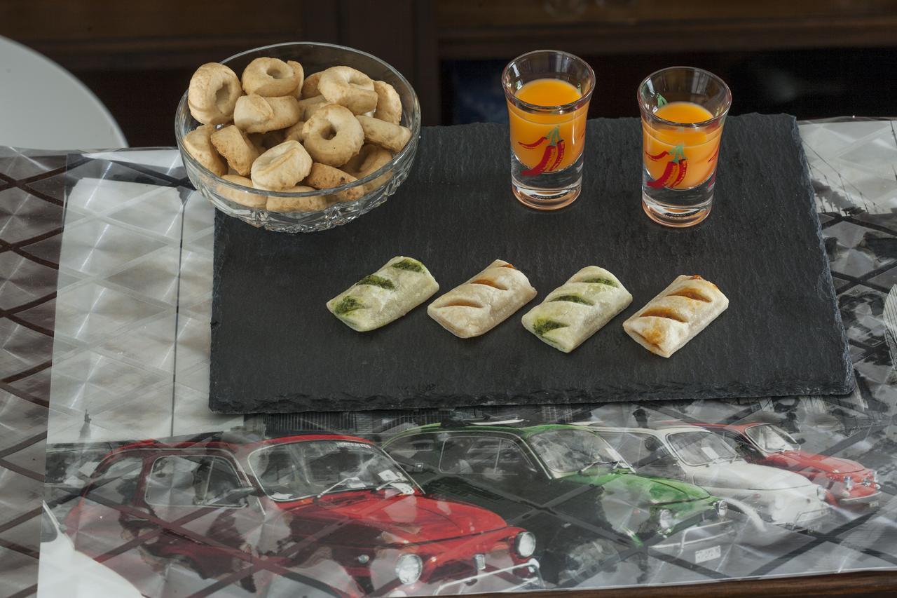 Enjoy Vida Bed & Breakfast Casola di Napoli Exterior foto